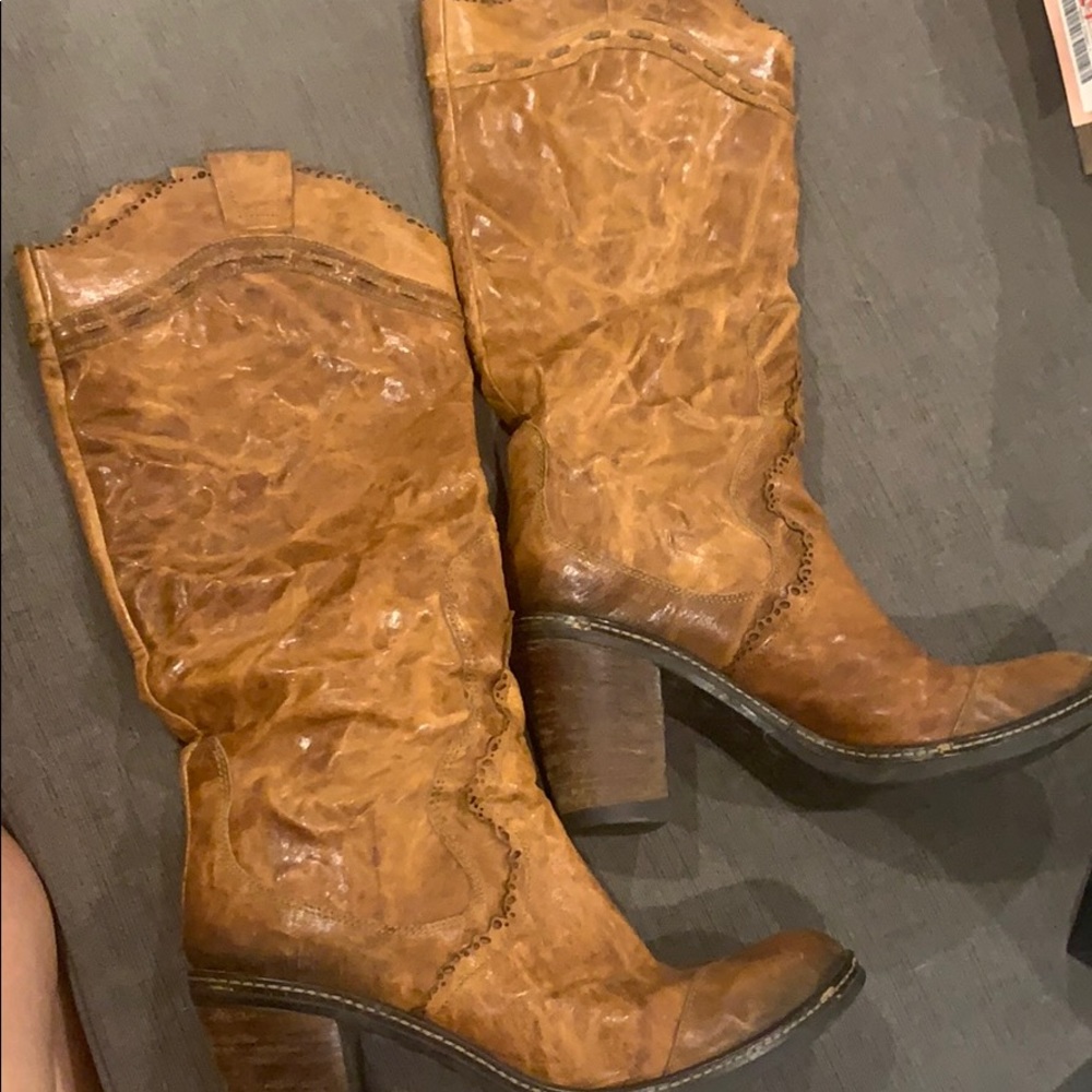 Vic Matiē Boots